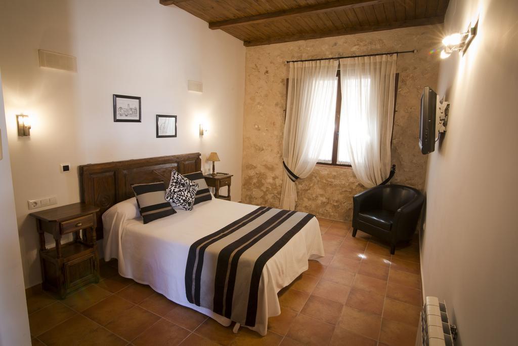 Casa Rural Casona La Beltraneja Belmonte  Extérieur photo
